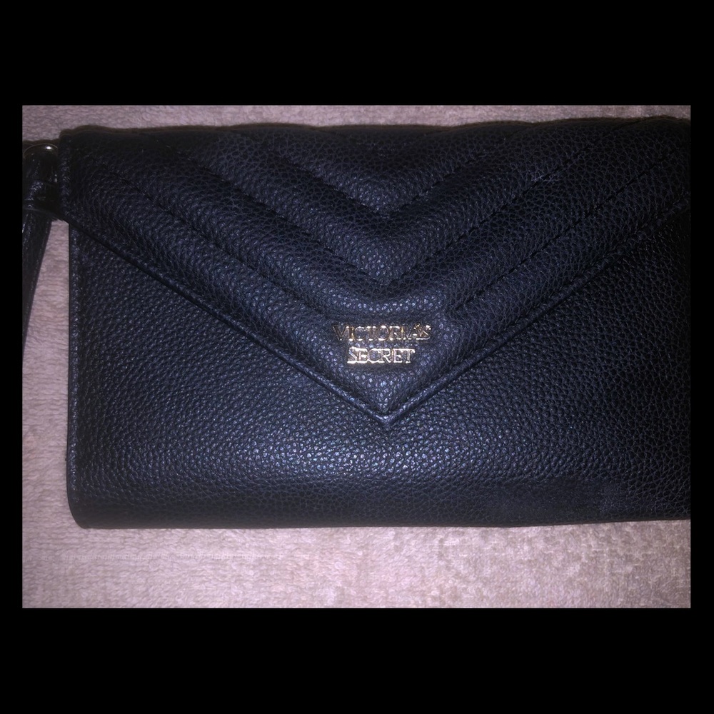 VICTORIA SECRET WALLET W/CELL PHONE POCKET